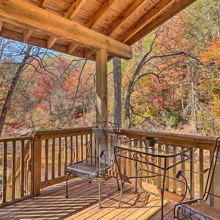 فيلا Creekside Retreat With Deck, 18 Miles To Wolf Ridge Weaverville المظهر الخارجي الصورة
