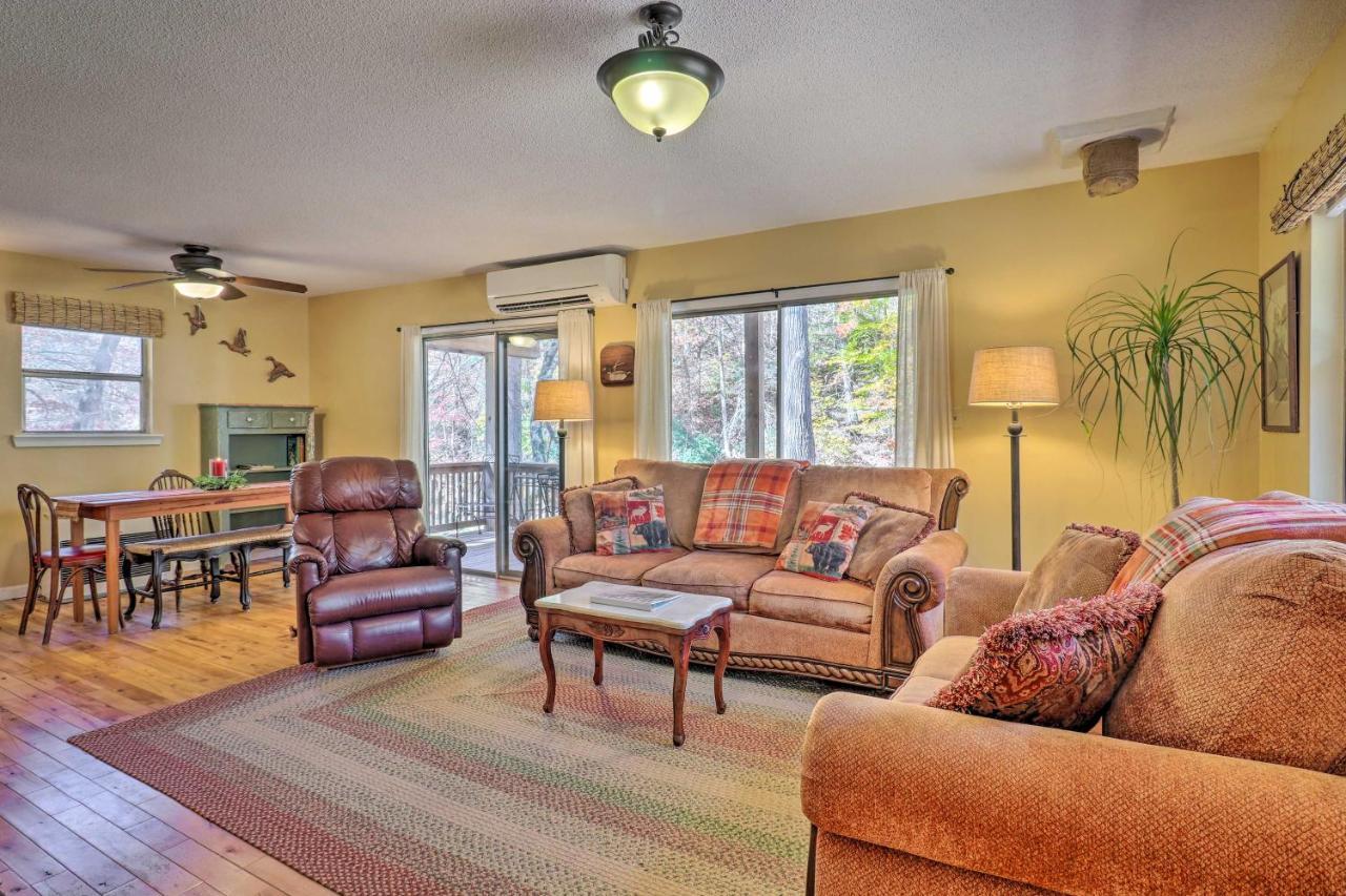 فيلا Creekside Retreat With Deck, 18 Miles To Wolf Ridge Weaverville المظهر الخارجي الصورة